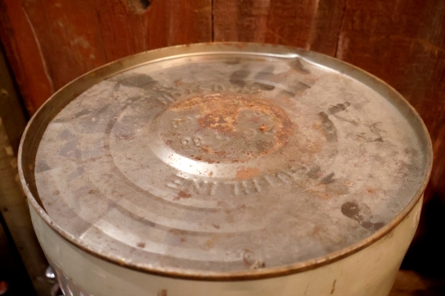 画像10: dp-250618-60 Mobil 1980's 5 U.S. GALLONS CAN