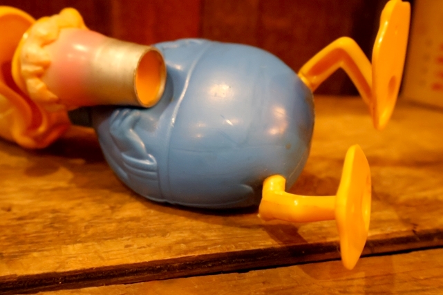 画像10: ct-250802-15 Donald Duck / Morris Plastic Corp. 1950's Donald the Bubble Duck