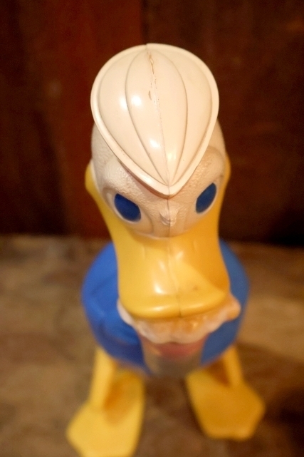 画像7: ct-250802-15 Donald Duck / Morris Plastic Corp. 1950's Donald the Bubble Duck