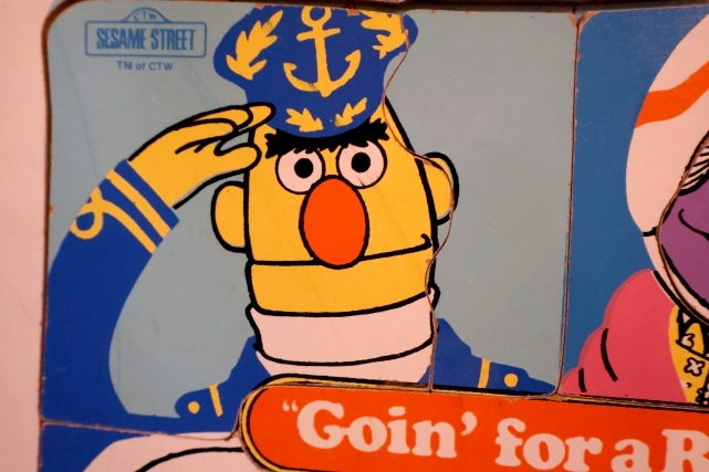 画像2: ct-250802-32 SESAME STREET / Playskool 1970's Wood Frame Tray Puzzle