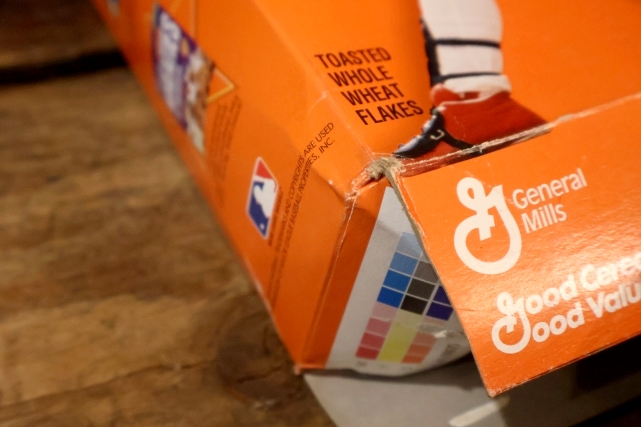 画像11: dp-250618-37 General Mills / WHEATIES 1998 "MARK MCGWIRE 70 HOME RUNS"