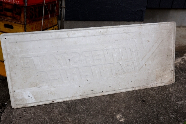 画像14: dp-250618-22【※店頭ピックのみ】 INTERSTATE BATTERIES / Large Metal Sign