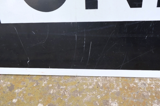 画像6: dp-250701-05 Road Sign "ONE WAY⇒"