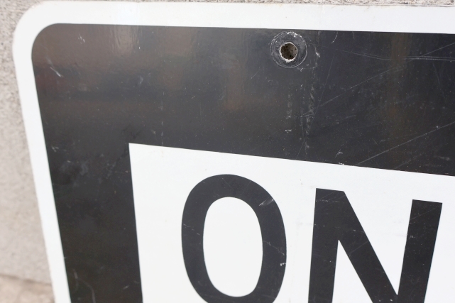 画像5: dp-250701-05 Road Sign "ONE WAY⇒"