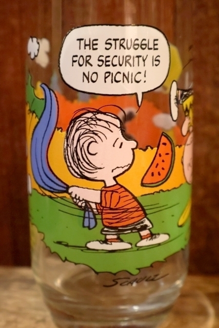 画像2: gt-250618-17 McDonald's / 1983 Camp Snoopy Collection Glass "Linus"