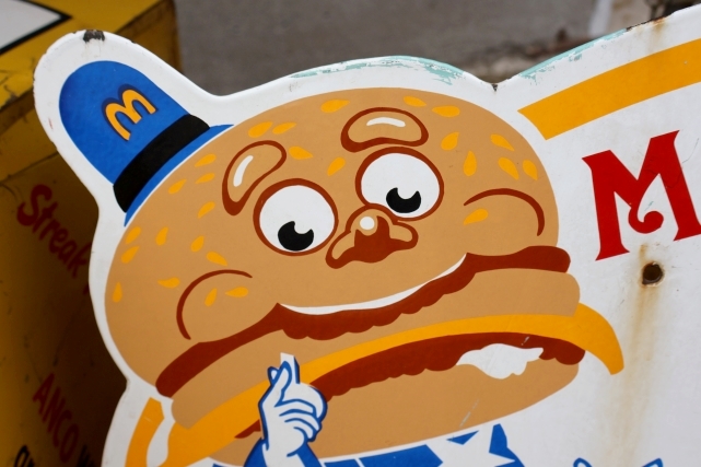 画像2: ct-251008-07 McDonald's / Setmakers, Inc. 1980 "McDONALDLAND PLAYLAND REGULATIONS" Porcelain Sign