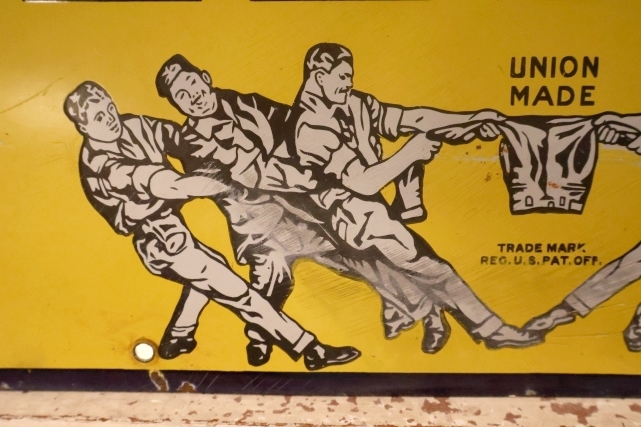 画像4: dp-251008-22 SWEET-ORR 1920's-1930's Porcelain Sign