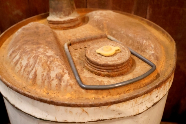 画像8: dp-251008-84 Ford 1970's LOADER AND BACKHOE 5 U.S.GALLONS CAN