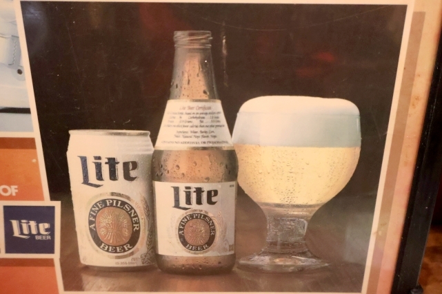 画像4: dp-251008-11 New England Patriots × Lite Beer 1980's-1990's Plastic Sign