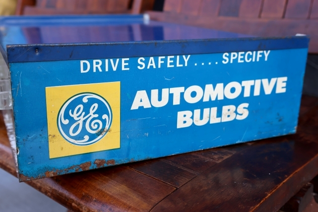 画像2: dp-251105-06 GENERAL ELECTRIC / AUTOMOTIVE BULBS CABINET (A)