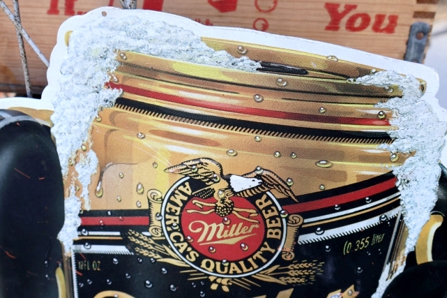 画像3: dp-251008-18 Miller Genuine Draft Beer 1990's Metal Sign