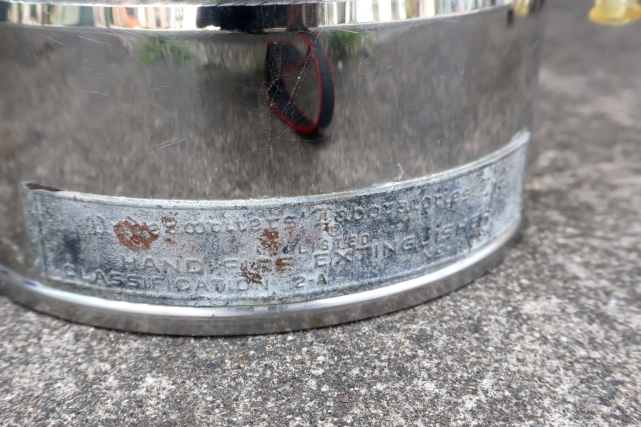 画像4: dp-250804-08 General / 1960's MOOR-FITE SODA ACID Fire Extinguisher