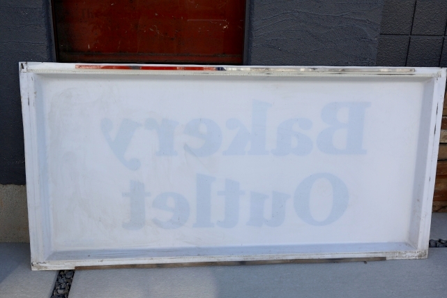 画像10: dp-240508-67 【※店頭ピックのみ】Bakery Outlet 1990's-2000's Store Sign