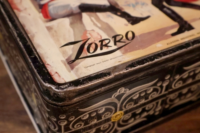 画像10: ct-251105-19 The Mask of Zorro / ALADDIN 1958 Metal Lunch Box w/ Bottle