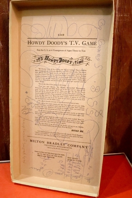 画像21: ct-251105-44 1952 MILTON BRADLEY COMPANY / HOWDY DOODY'S T.V. GAME 