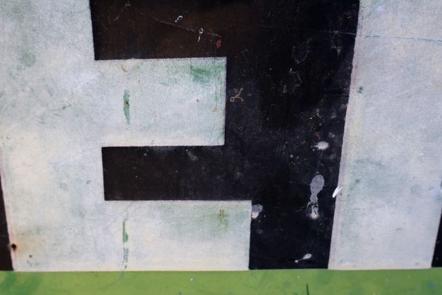 画像6: dp-251008-20 【※店頭ピックのみ】QUAKER STATE MOTOR OIL 1940's-1950's METAL SIGN