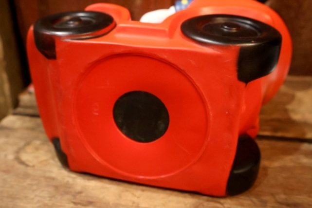 画像9: ct-251105-36 Mickey Mouse / ANIMALS PLUS INC. 1970's Plastic Bank