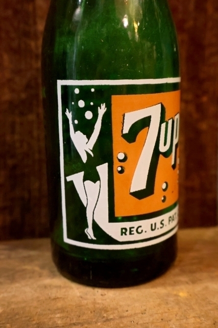 画像2: dp-251201-07 7 Up / 1940's 7 FL. OZ. Bottle