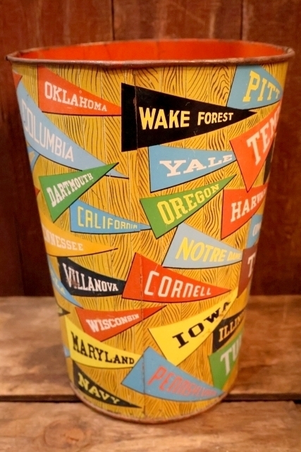 画像4: dp-251201-03 CHEINCO 1950's College Pennant Trash Can