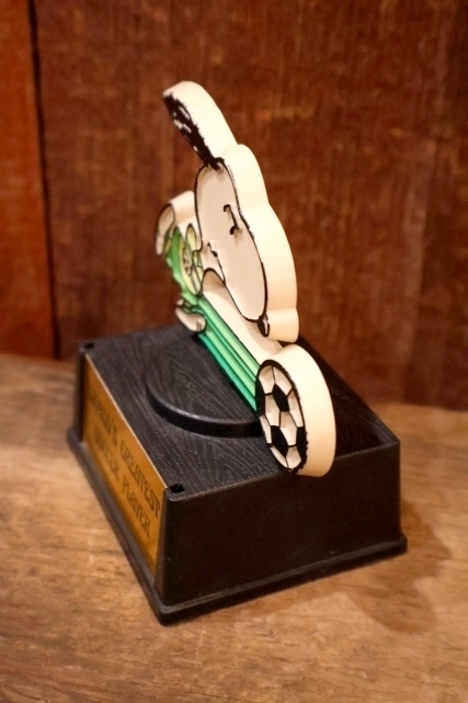 画像4: ct-251201-56 Snoopy / AVIVA 1970's Trophy " World's Greatest Soccer Player"