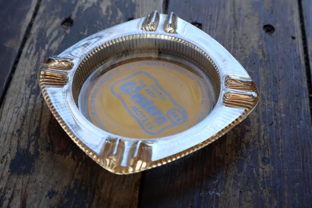 画像3: dp-260204-60 THE BEST Western MOTELS VINTAGE GLASS ASHTRAY