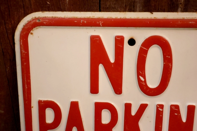 画像2: dp-260204-08 NO PARKING 8 A.M. TO 4 P.M. STEEL EMBOSSED STREET ROAD SIGN