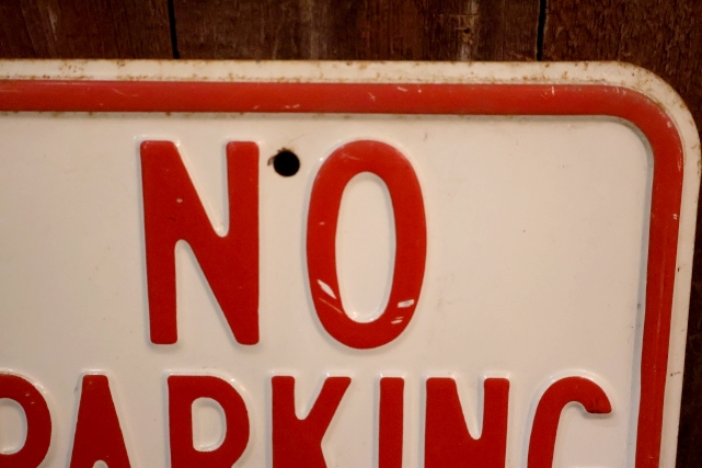 画像2: dp-260204-08 NO PARKING 8 A.M. TO 4 P.M. STEEL EMBOSSED STREET ROAD SIGN