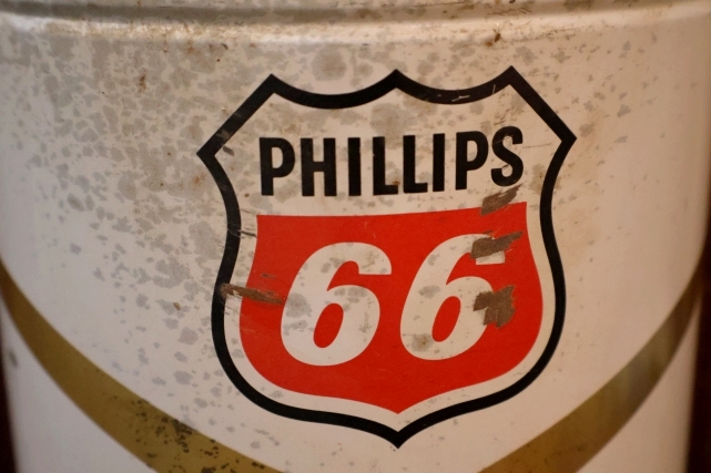 画像2: dp-260204-36 PHILLIPS 66 Trop-Artic ALL SEASON MOTOR OIL ONE U.S. GALLON CAN