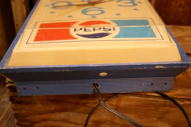 画像18: dp-260204-04 PEPSI 1970's-1980's Lighted Wall Clock