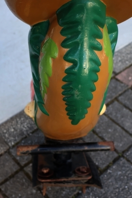 画像7: ct-260204-01 McDonald's Playland 1970's Setmakers Ride-on Seat "Hamburger"