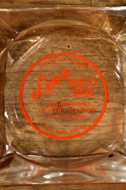 画像1: dp-260204-60 Leo's CAFE AND MOTEL VINTAGE GLASS ASHTRAY