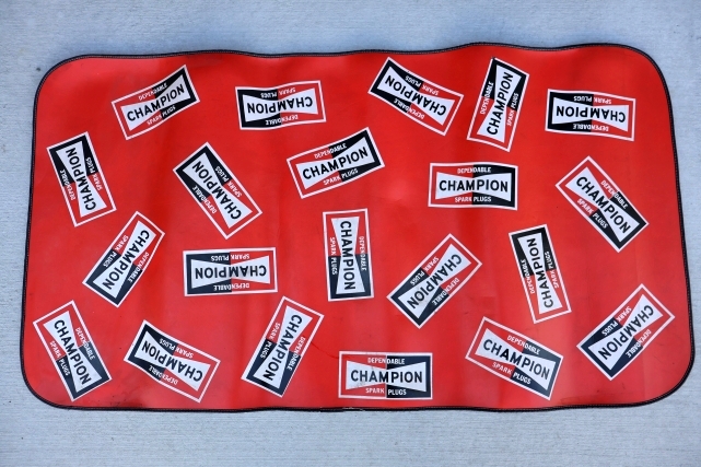 画像1: dp-260303-05 CHAMPION SPARK PLUGS 1970's Fender Cover