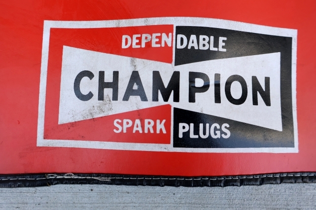 画像11: dp-260303-05 CHAMPION SPARK PLUGS 1970's Fender Cover