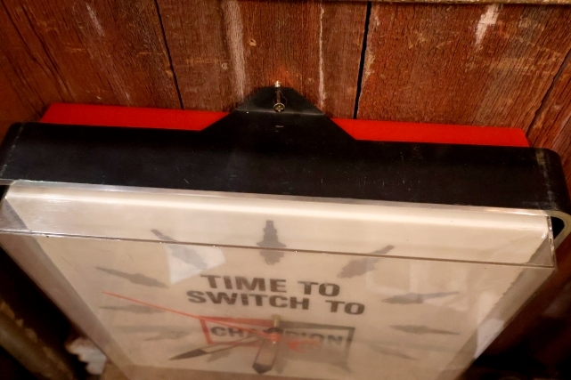 画像7: dp-260204-13 CHAMPION SPARK PLUGS 1970's Lighted Wall Clock