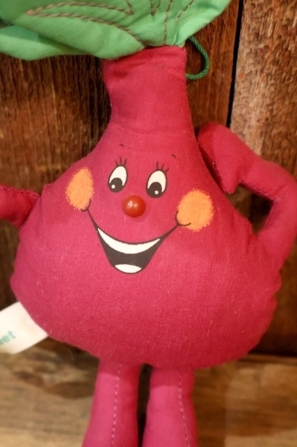 画像2: ct-260106-23 Hallmark 1984 Crazy Crops "Betty Beet" Doll