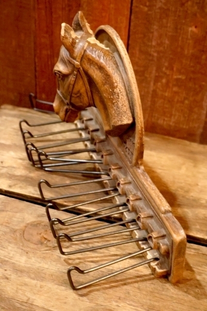 画像4: dp-260303-09 Syroco Wood 1950's Horse Tie Belt Hold Hook