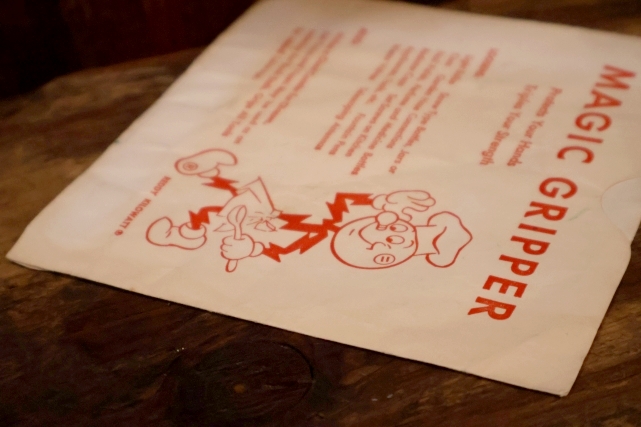 画像6: ct-260401-03 Reddy Kilowatt / 1960's MAGIC GRIPPER