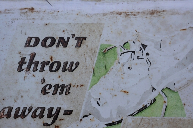 画像3: dp-260401-02 CAT'S PAW CAT’S-TEX Rubber Heels 1940's Advertising Metal Sign