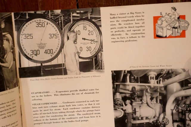 画像4: ct-260401-03 Reddy Kilowatt 1940's Sioux City Gas & Electric Company Booklet