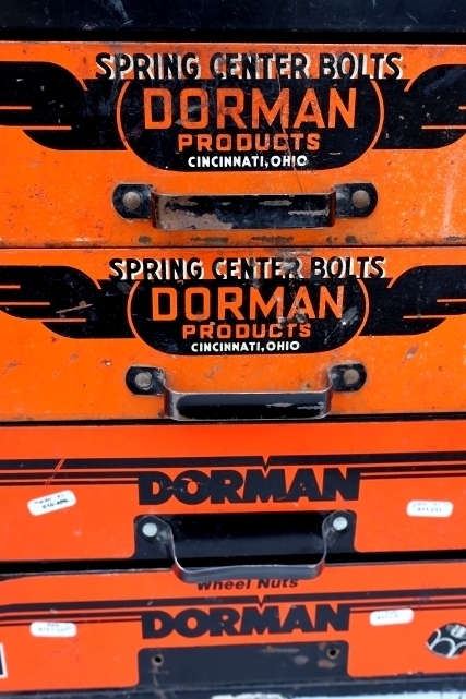 画像2: dp-230901-144 DORMAN / 1950's Auto Parts Metal Cabinet