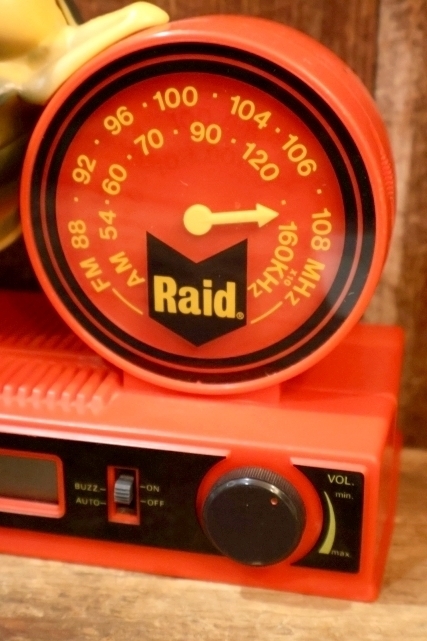 画像3: ct-260401-54 S.C. JOHNSON & SON / Raid Bug 1980's Digital Alarm Clock and Radio