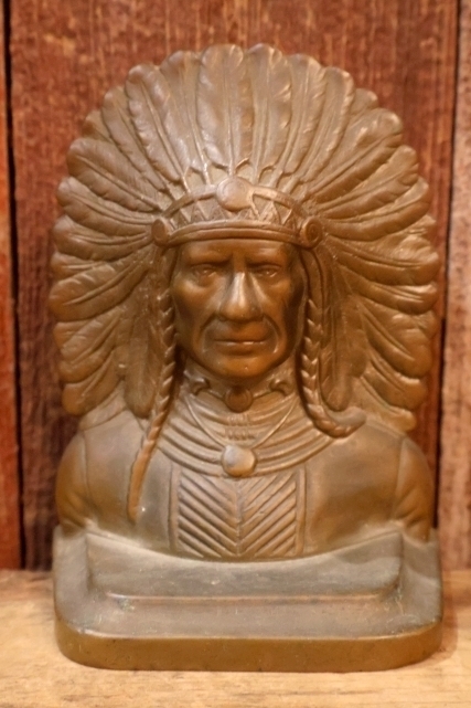 画像1: dp-260325-04 1930's-1940's Indian Iron Bookend