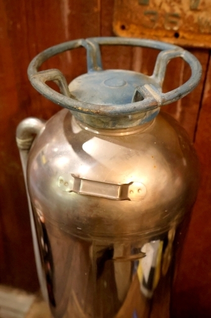 画像7: dp-260106-01 General SODA-ACID 1970's FIRE EXTINGUISHER