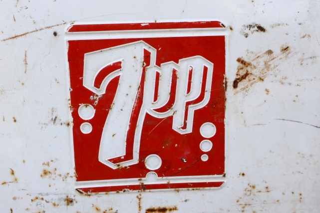 画像2: 【ジャンクコンディション】dp-260325-06 7 Up / Cronstorms MFG. CO. 1950's Cooler Box