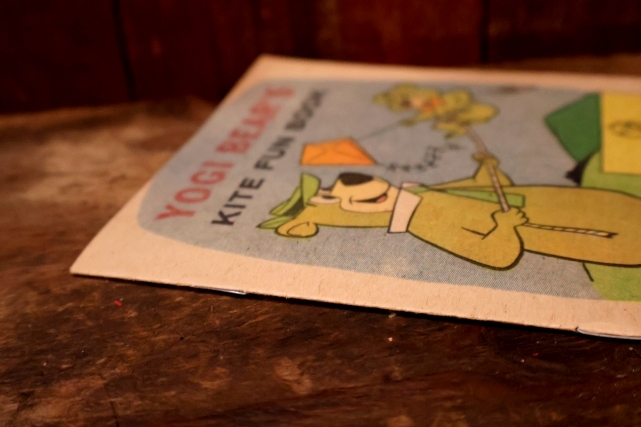 画像9: ct-260401-43 Yogi Bear × Reddy Kilowatt / 1960's KITE FUN BOOK