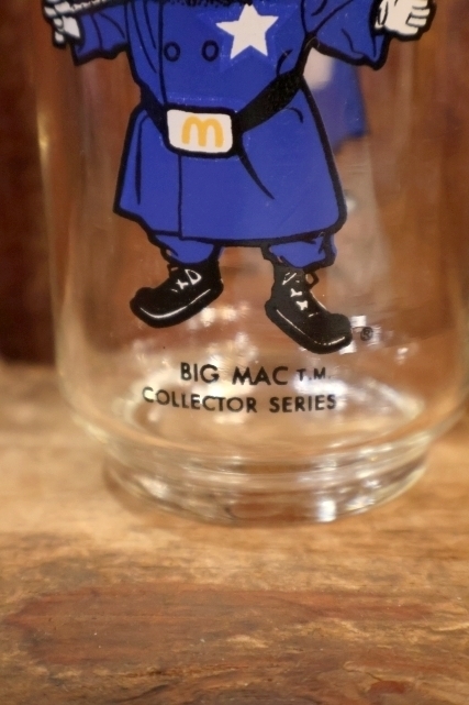 画像3: gs-260601-07 McDonald's / 1970's Collector Series Glass "BIG MAC"