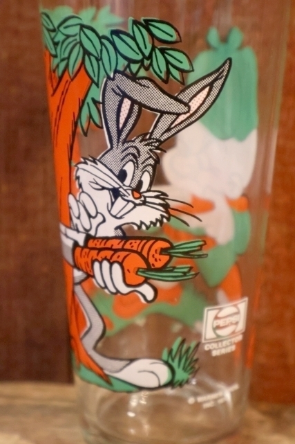 画像2: gs-260601-05 Bugs Bunny & Elmer Fudd / PEPSI 1976 Collector Series Glass