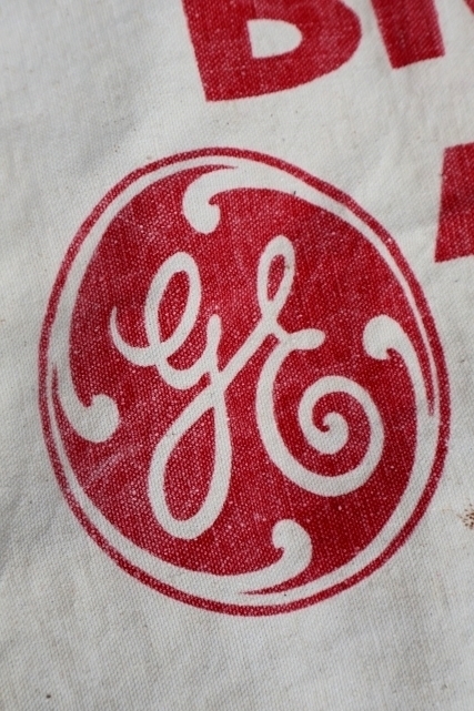 画像3: dp-260529-04 GENERAL ELECTRIC 1950's-1960's "LET'S BUILD BIG! GE TV" Apron