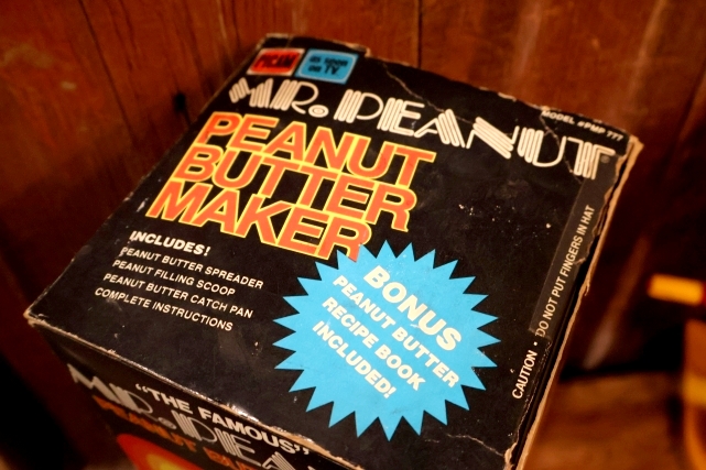 画像16: ct-260601-12 PLANTERS / MR.PEANUT 1970's PEANUT BUTTER MAKER (Box)
