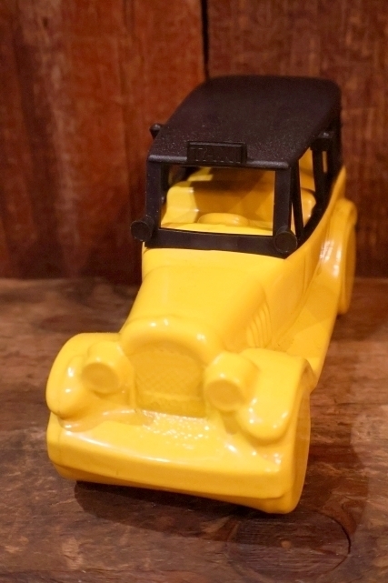画像3: dp-260303-02 AVON / 1970's 1926 CHECKER CAB WILD  COUNTRY AFTER SHAVE GLASS BOTTLE